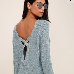 LULU'S Crossback Sweater small